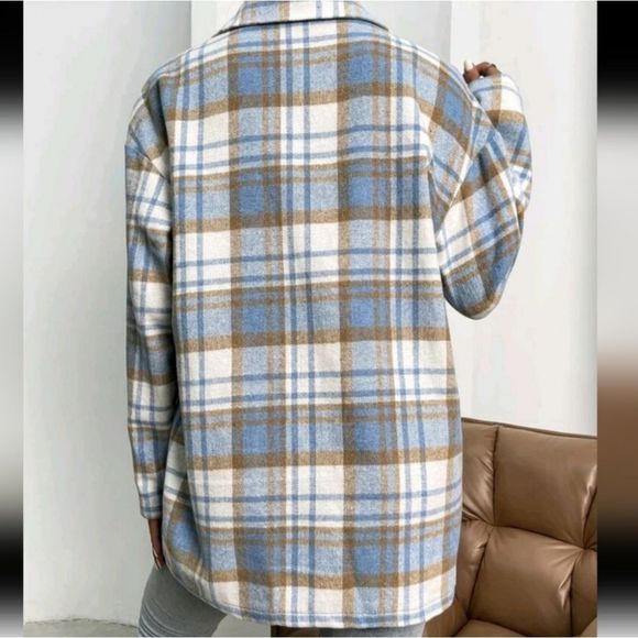 Blue Plaid Flap Pocket Overcoat - Picture 4 of 6